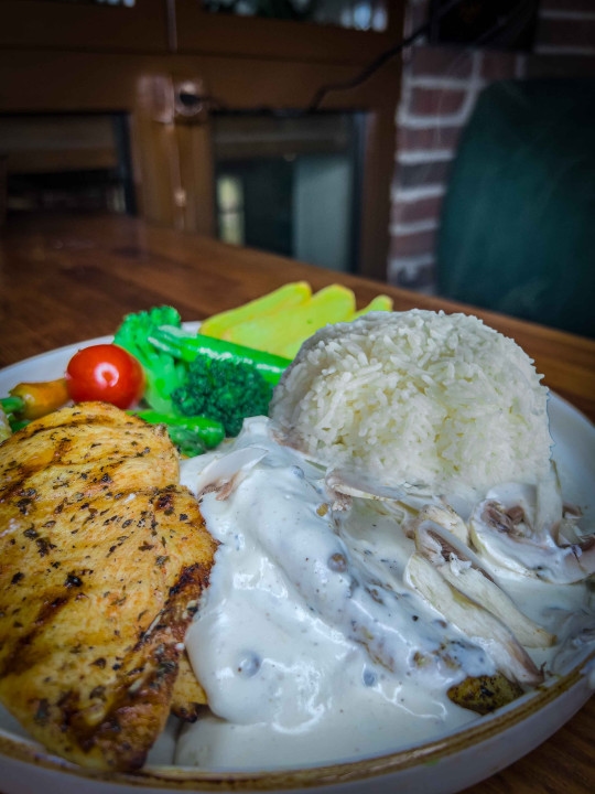 chicken with mushroom sauce