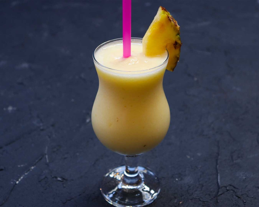 ananaslı smoothie