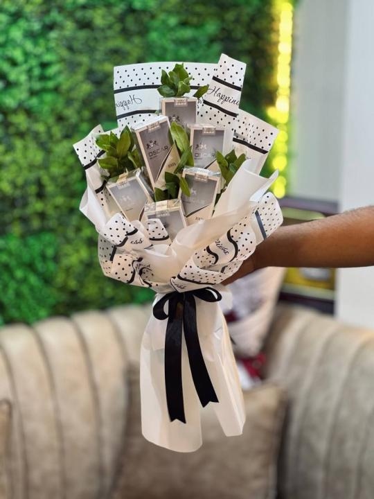 بوكيه ورد صناعي 6