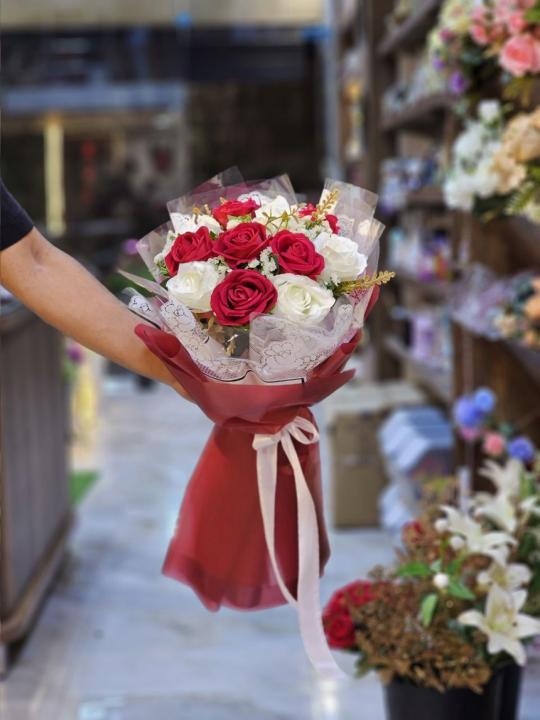 بوكيه ورد صناعي 21