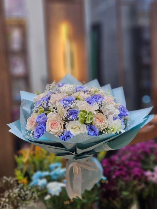 يوكيه ورد صناعي 28