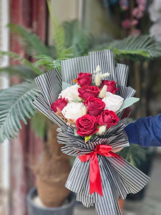 يوكيه ورد صناعي 39