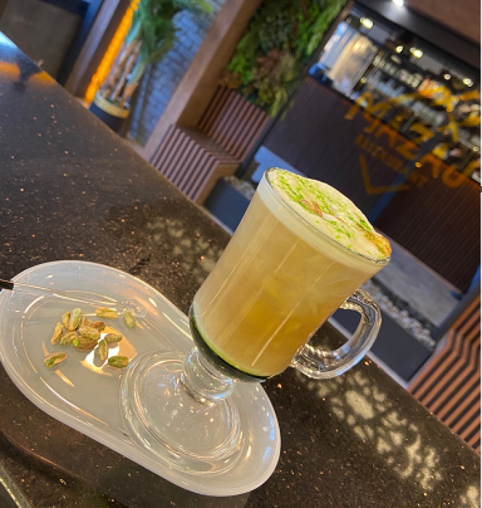 Pistachio latte