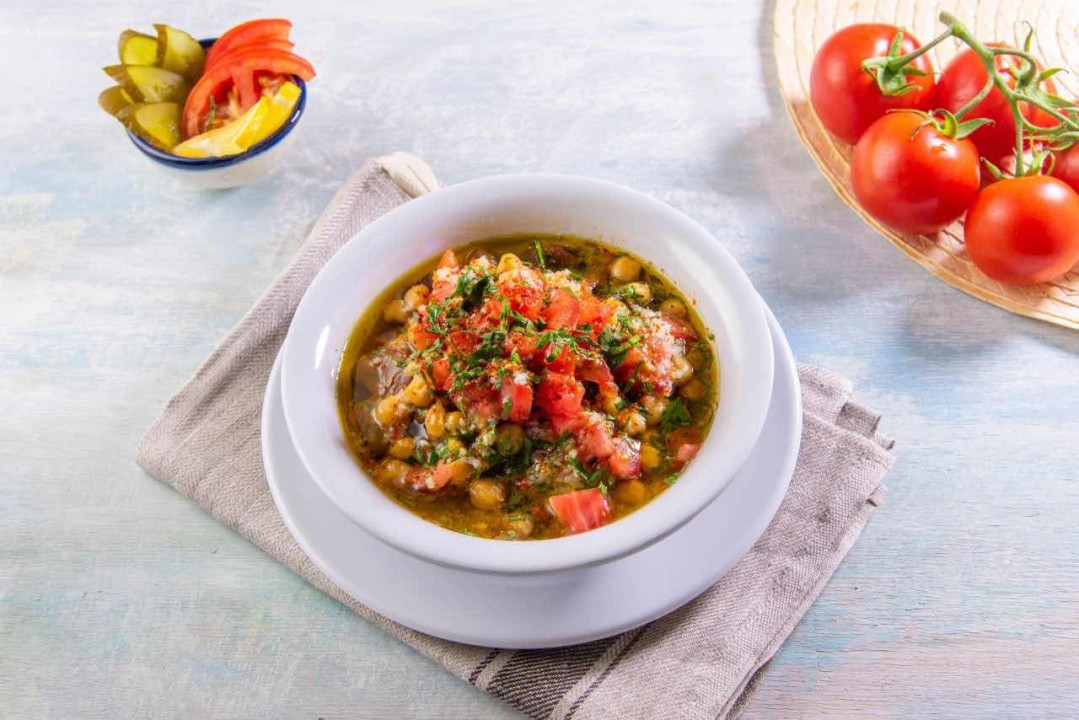 فول مهروس بالزيت
