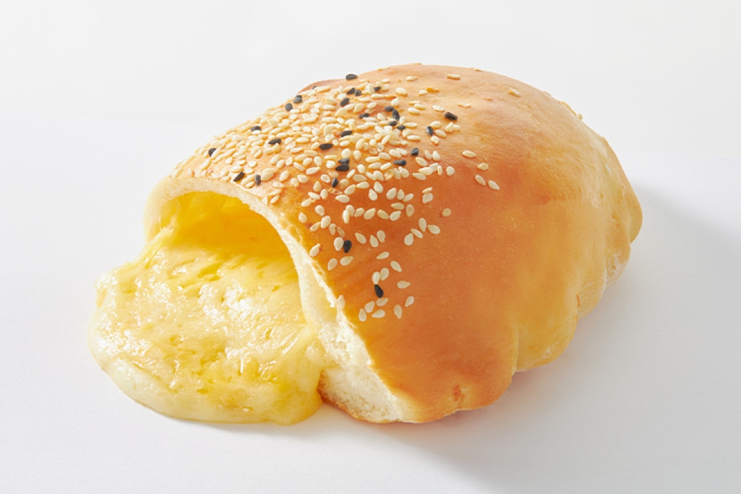 فطيره موزاريلا.jpg