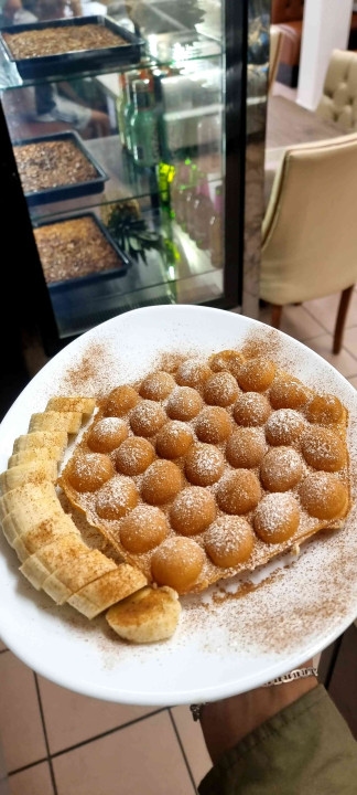 وافل موز وقرفة