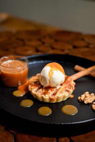 Apple Tart with Ice cream & Caramel