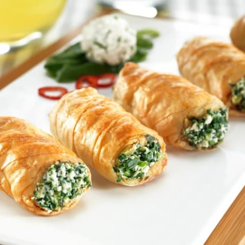 PEYNİR SPRİNG ROLLS 