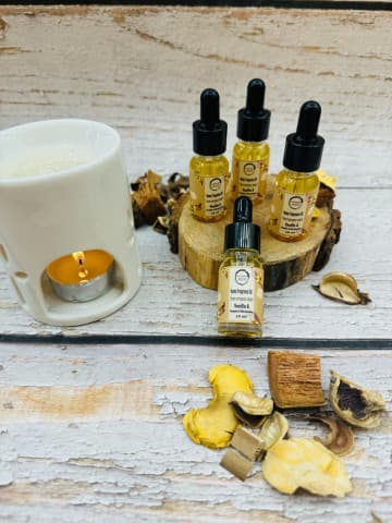 زيت عطري منزلي بعطر الفانيلا بالمارشميلو واليقطين