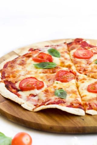 domatesli kaşarlı tortella