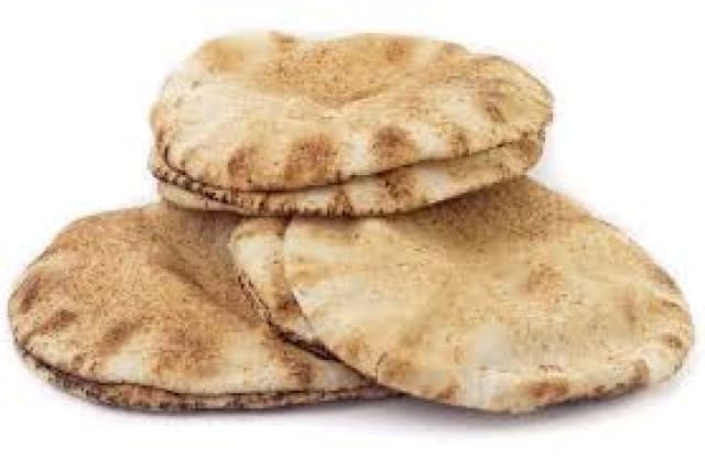 خبز أسمر ربطة