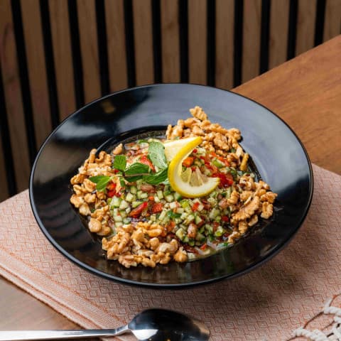 Walnut Salad