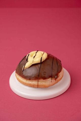 Custared Dolgulu Donut