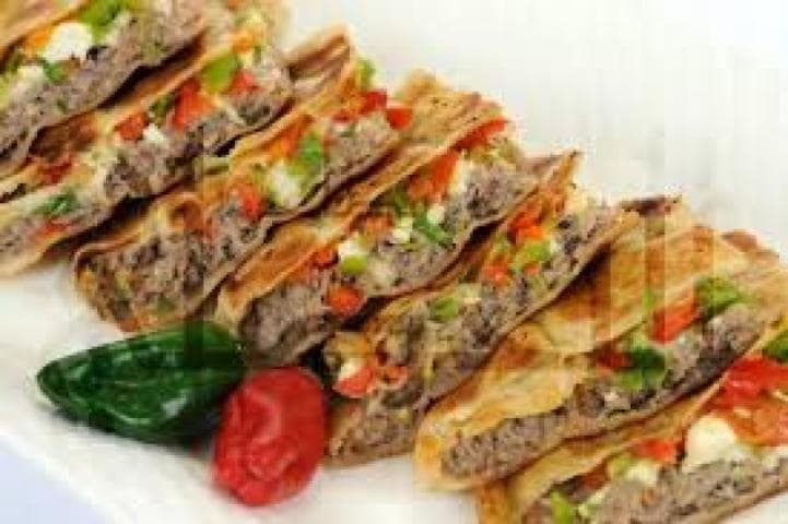 طوشكا لحمة مع فطر