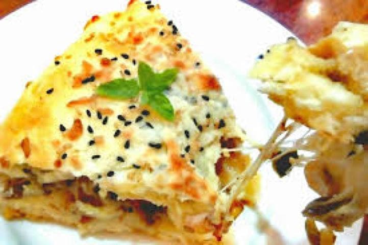 فطيرة دجاج وفطر