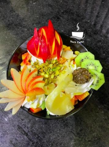 سلطة فواكه عادي