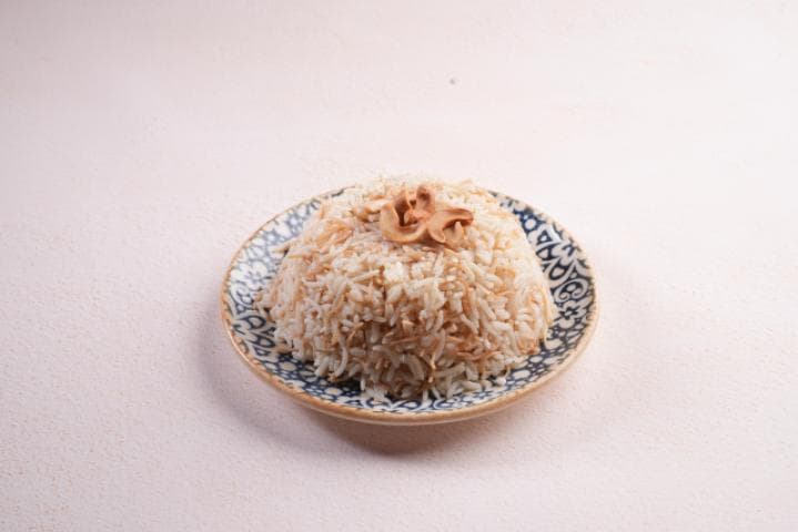 صحن رز بالشعيرية