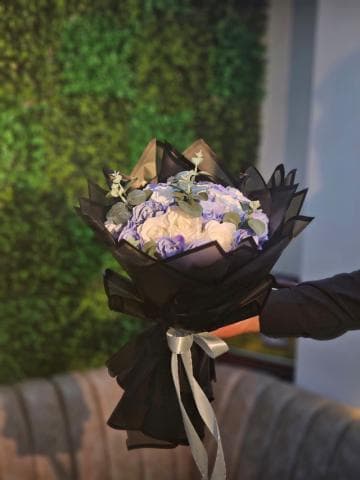 بوكيه ورد صناعي 18