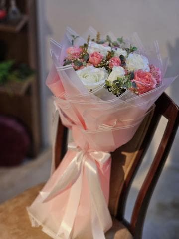 بوكيه ورد صناعي 22