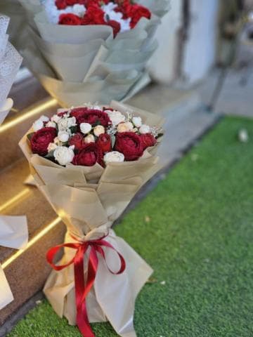 يوكيه ورد صناعي 26