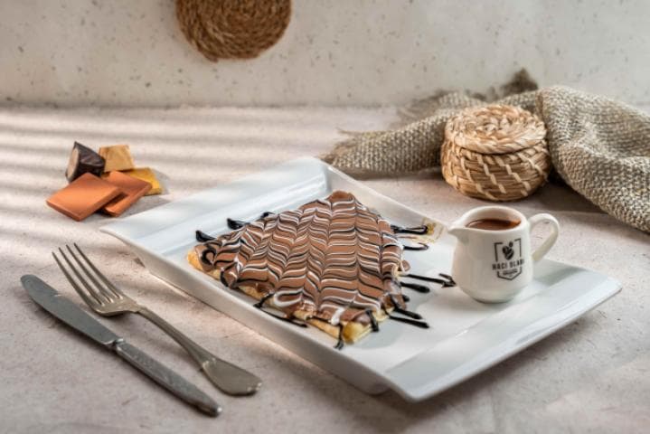 Çikolatalı / Beyaz Çikolatalı Krep