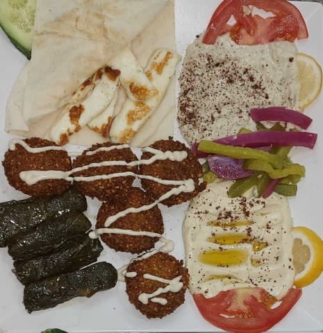 صحن رمانة النباتي