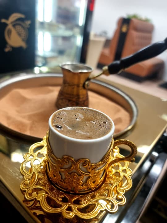 مشروبات ساخنة/ قهوة وشاي