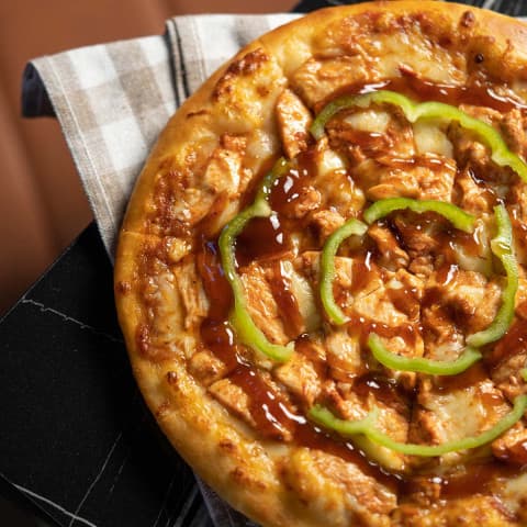 BBQ Pizza - Medium Size -