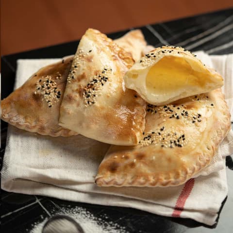 Crescent Kashkawan