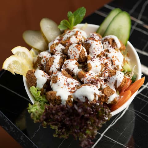 Falafel salad
