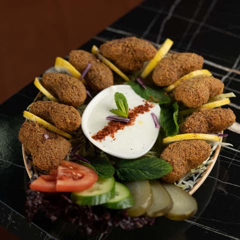 صحن فلافل