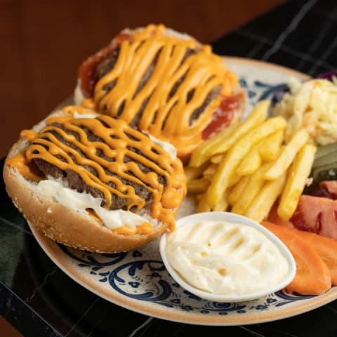 Beef burger meal