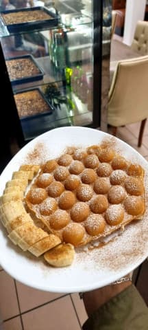وافل موز وقرفة