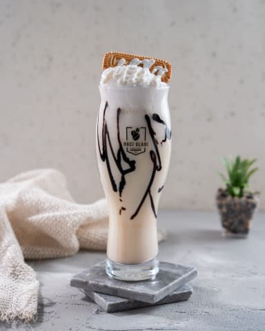  Vanilla Milkshake