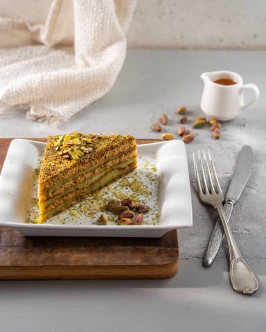 Honey Pistachio Cake