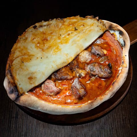 Meat pottery with Mazaj sauce