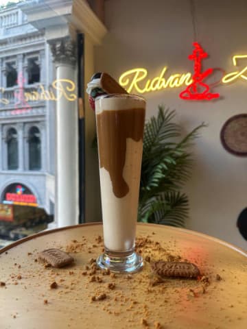 ميلك شيك لوتس