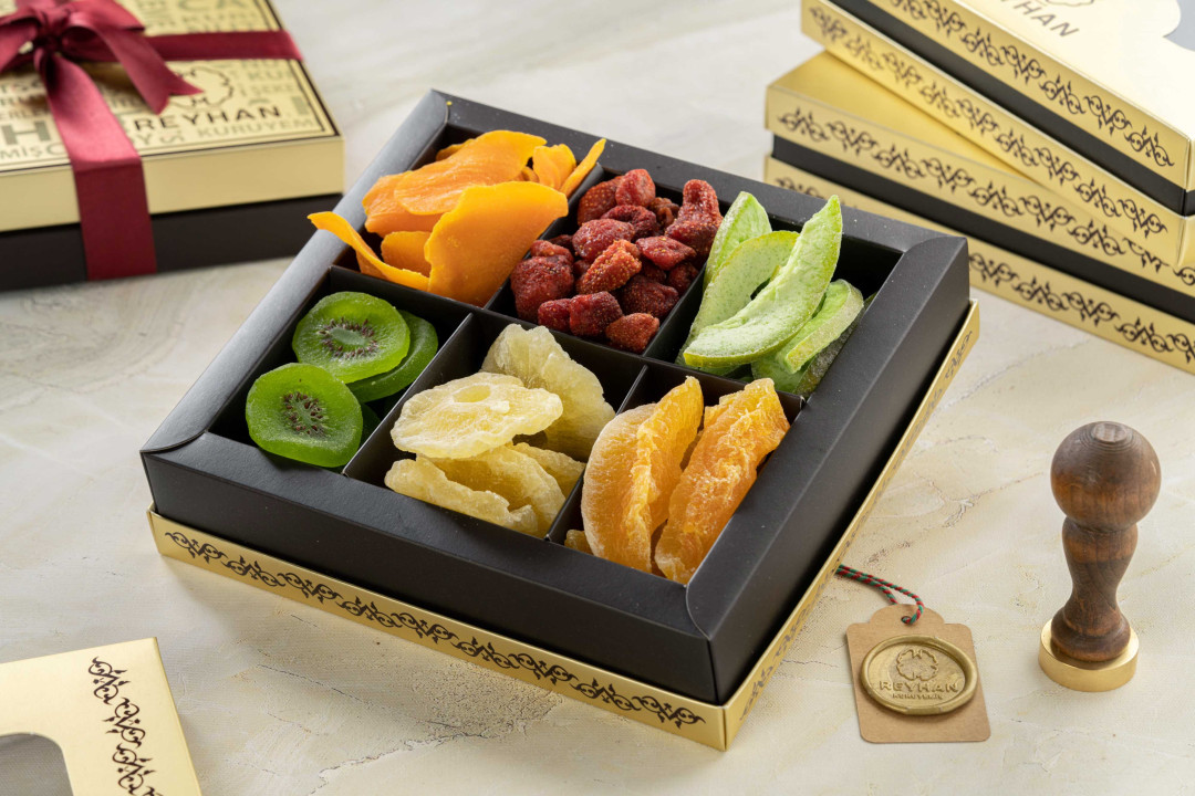 Dried Fruit Box