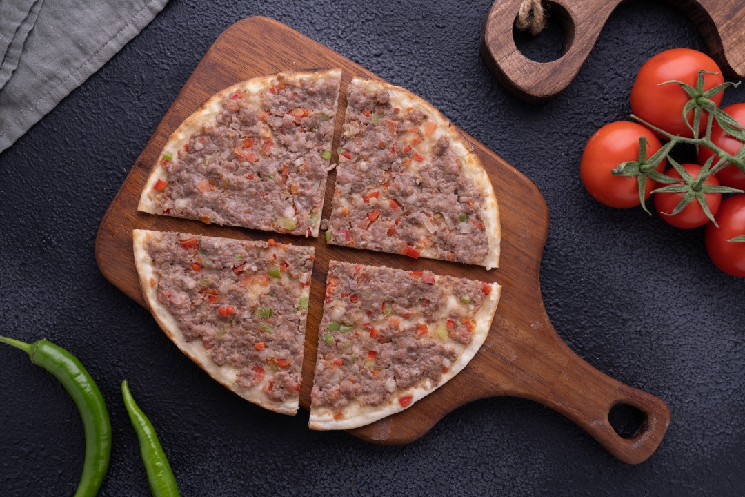 Pide arası sebzeli kuzu kuşbaşı 1Kg