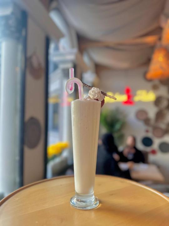Caramel milkshake