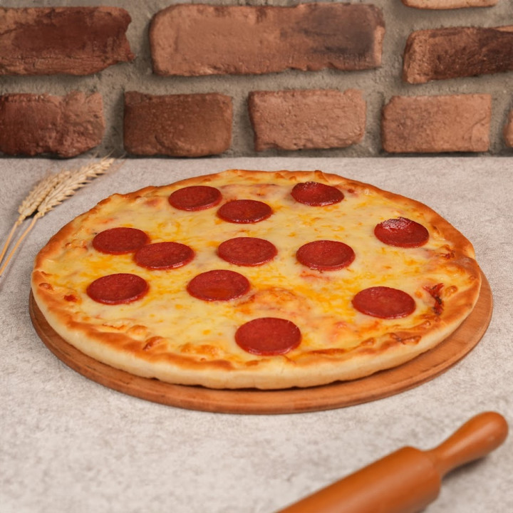 Pepperoni Pizza (Medium)