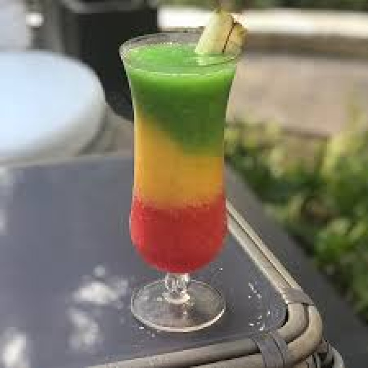 Layered cocktail
